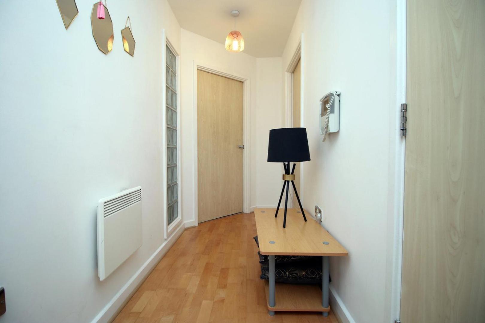 Centrally Located Spacious 2Br | Cohost Partners Cardiff Esterno foto