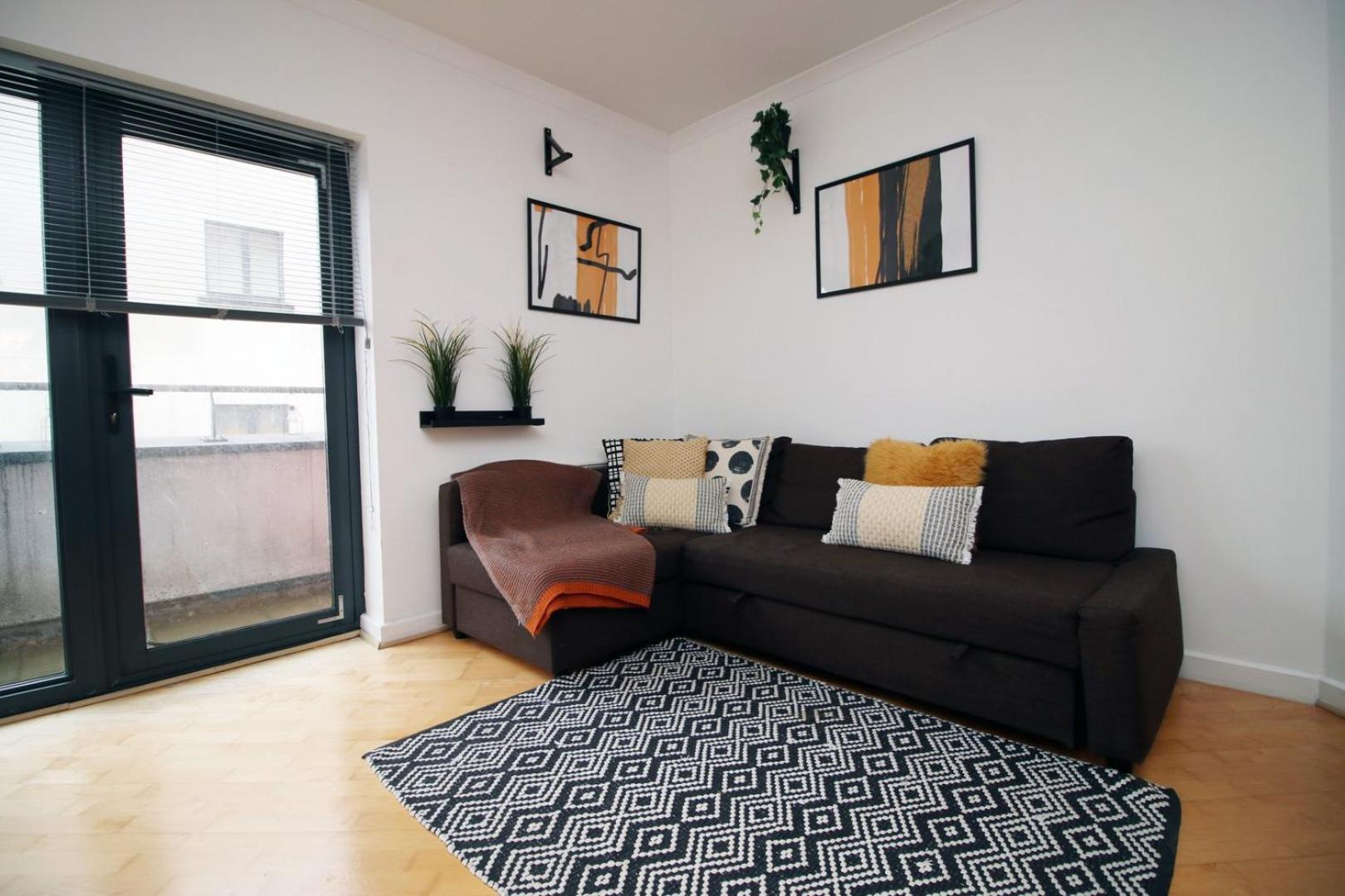 Centrally Located Spacious 2Br | Cohost Partners Cardiff Esterno foto